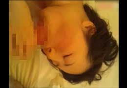 スマホ個人撮影　「中に出して…っ！！」意外と積極的だった居酒屋バイトJDと遠慮なく種付けSEX！