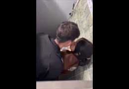 スマホ個人撮影　学校のトイレで着衣立ちバックSEXする若い大学生カップルを盗撮…！！