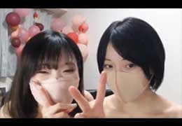 個人撮影　大学で友達同士な色白JDたちの全裸ライチャ→レズプレイを見せつけww