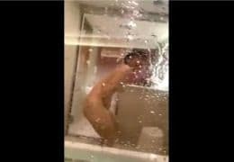 スマホ個人撮影　「マジで面白いww」お風呂場ではしゃぐ部活JD達がバッチリ全裸撮っちゃてるおふざけ動画…！