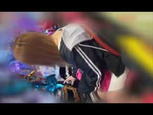 スマホ個人撮影　パチ屋にいた金髪ギャルママに車内フェラ抜き口内射精させた♪