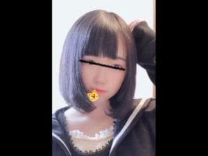 スマホ個人撮影　美巨乳娘が色んな場所でオナニー＆放尿した動画が写真と一緒に流出、、