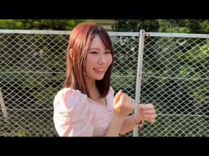 スマホ個人撮影　アプリで出会った愛嬌ある美乳お姉さんとハメ撮り→アヘりまくるので中出し！